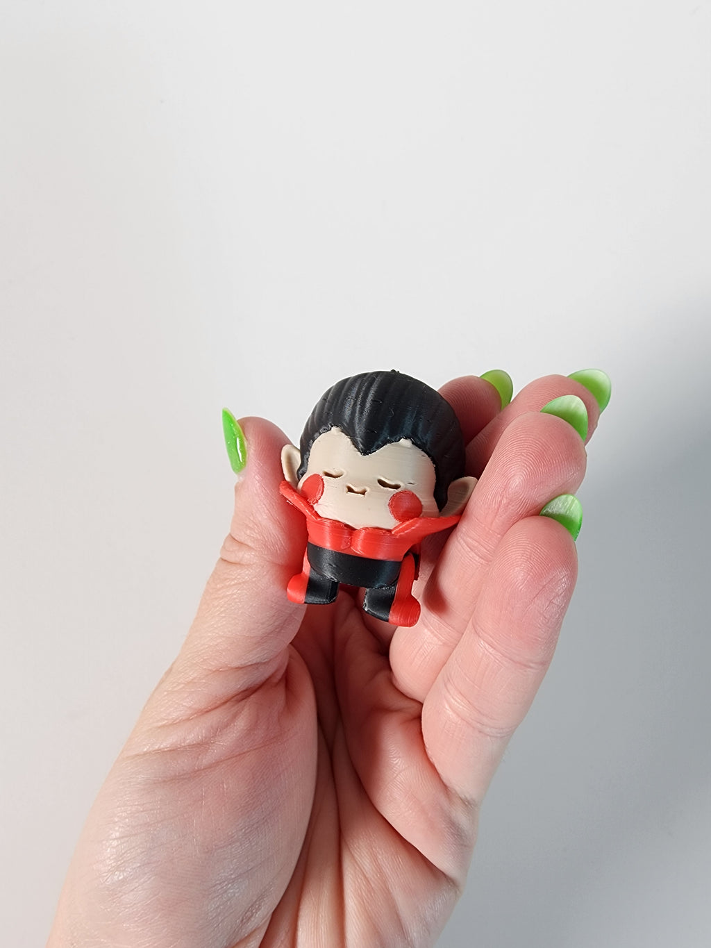 3D Printed Mini Dracula Fidget Toy - Gothic Halloween Desk Decor