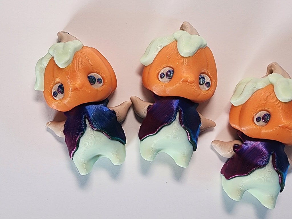 Pumpkin Pixie Fidget Keychain: Kawaii Halloween Sensory Toy