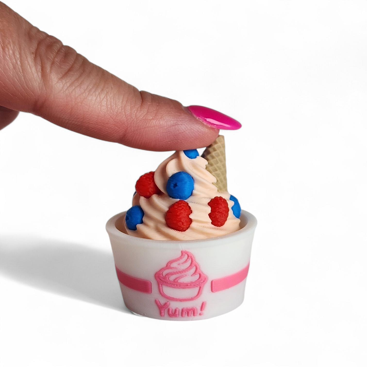 Berry Frozen Yogurt Clicker Keychain – Cute Sensory Fidget Keychain for Stress Relief & Bag Charm