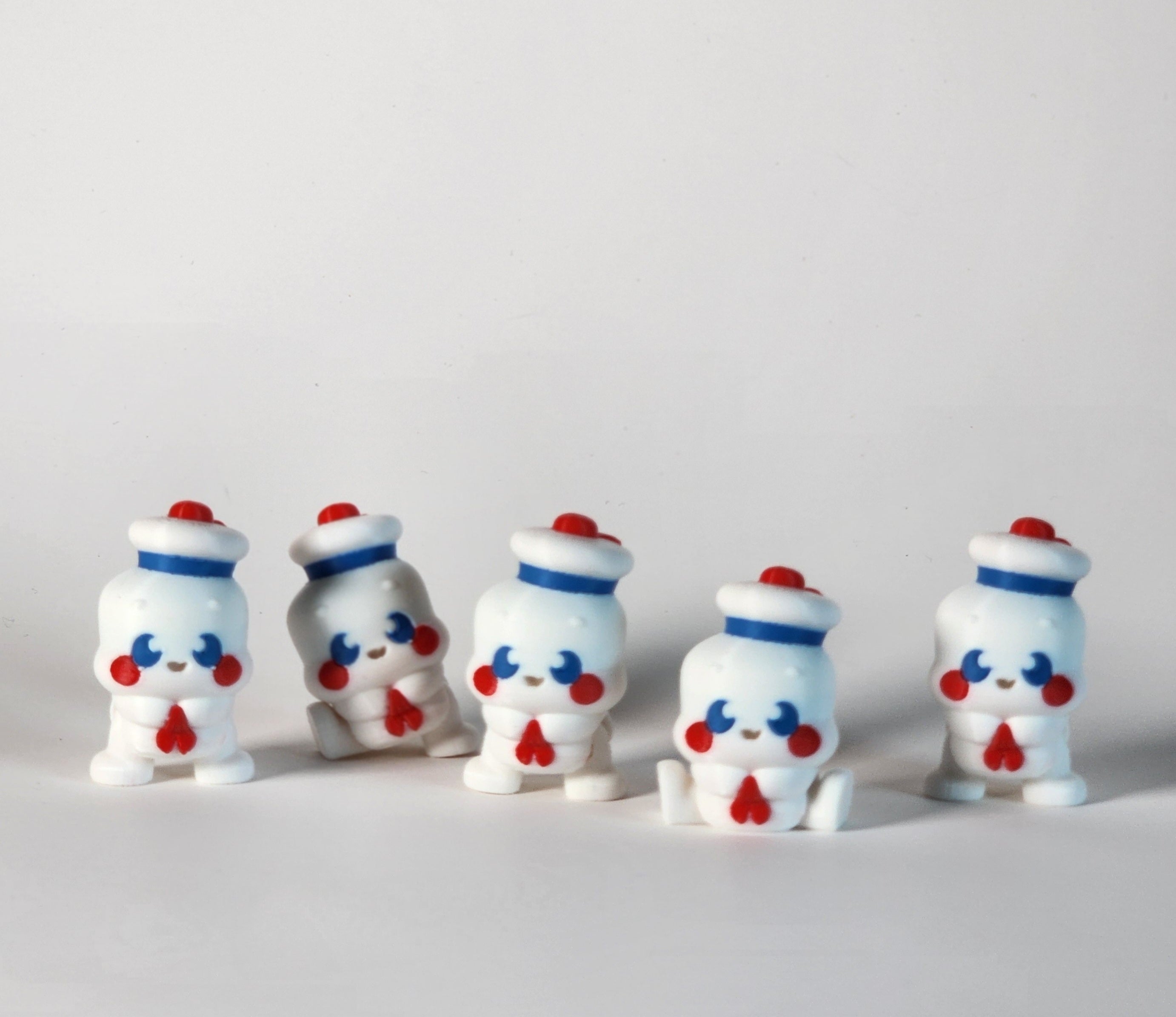Mini Marshmallow Man Fidget Toy – 3D Printed Ghostbusters-Inspired Collectible | Halloween Vintage Kawaii Figure