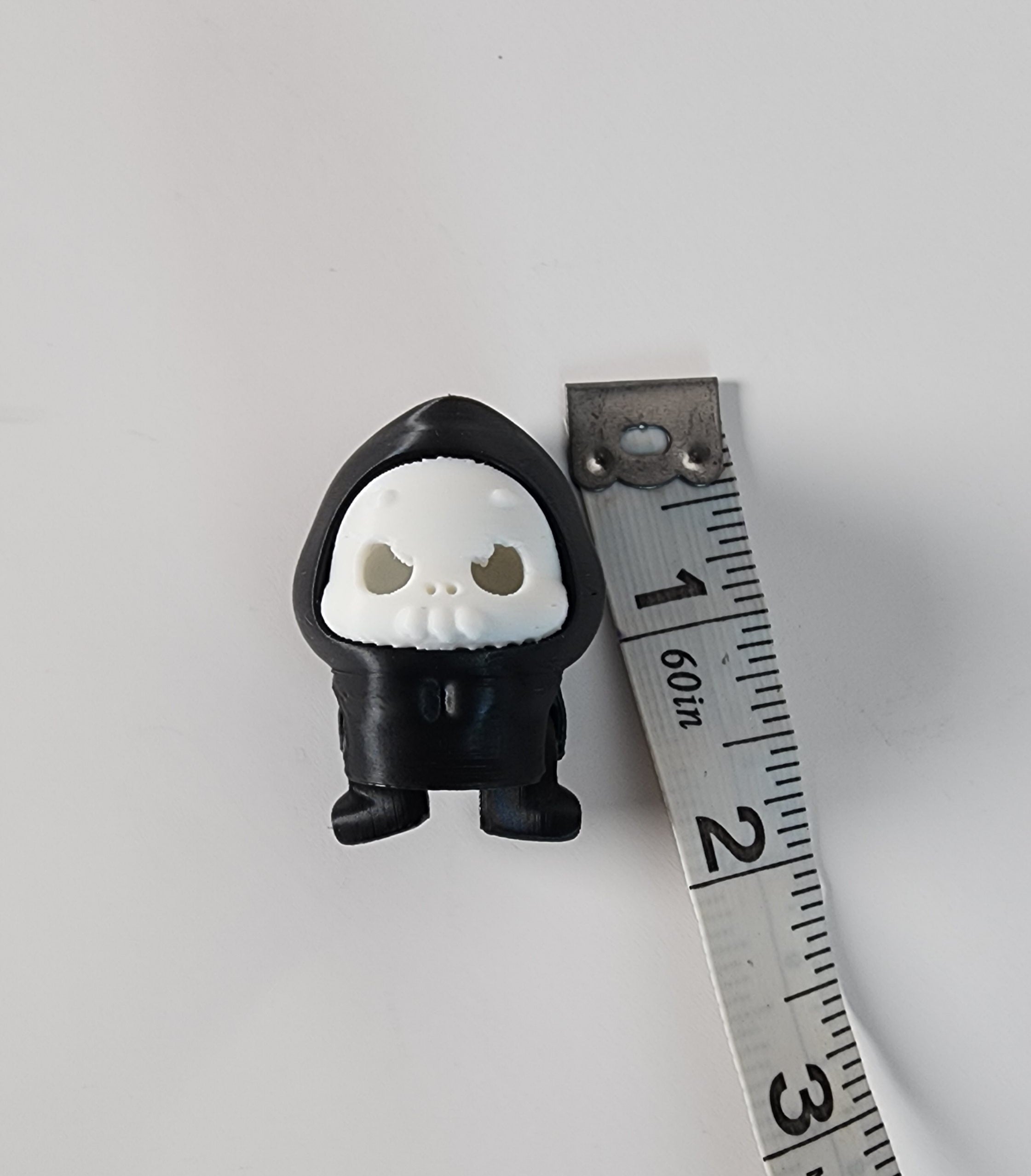 3D Printed Mini Grim Reaper Fidget Toy: Gothic Halloween Decor