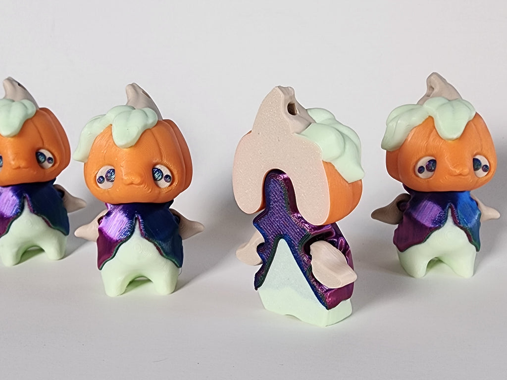 Pumpkin Pixie Fidget Keychain: Kawaii Halloween Sensory Toy